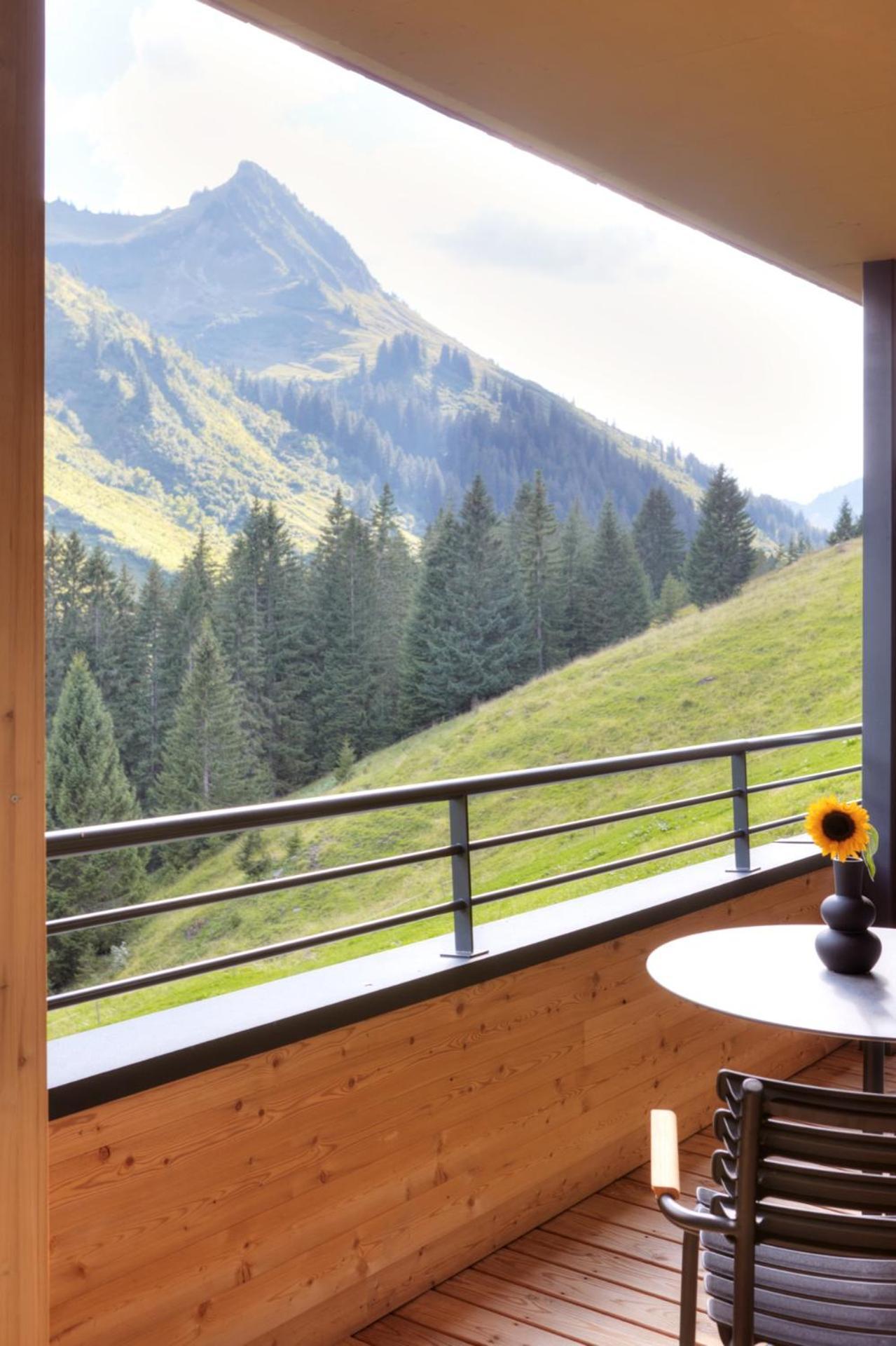 Alpenstolz Damuels Haus 4 - Stilvoll Urlauben In Den Bergenアパートメント エクステリア 写真